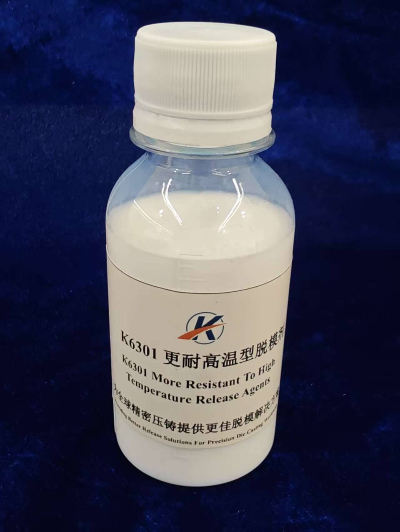 在壓鑄工藝中，脫模劑遠(yuǎn)非簡單的“隔離劑”，它如何像一把雙刃劍，既能預(yù)防也能誘發(fā)“冷隔”與“氣孔”這類核心缺陷？